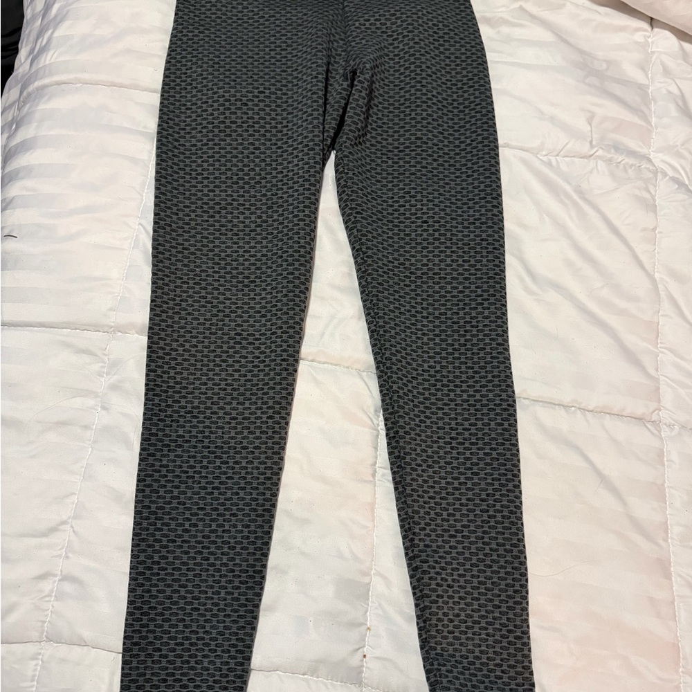 Black Textured Leggings